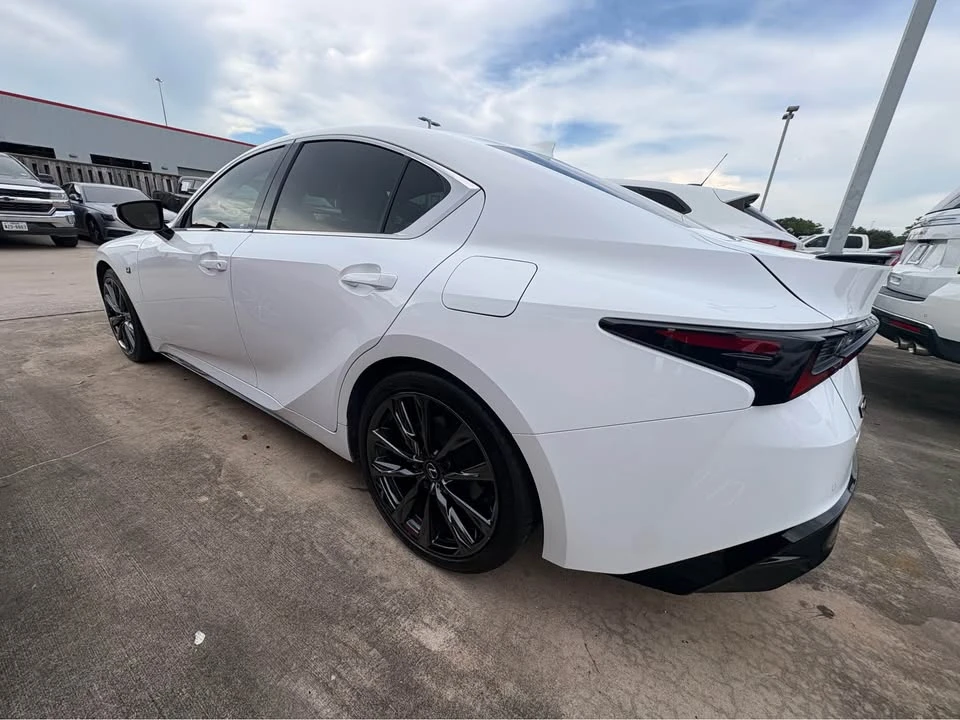 2023 Lexus IS 3rd Gen - Image 4 of 13