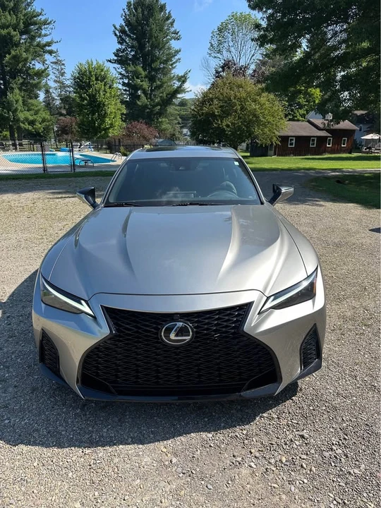 2023 Lexus IS 3rd Gen - Image 2 of 8