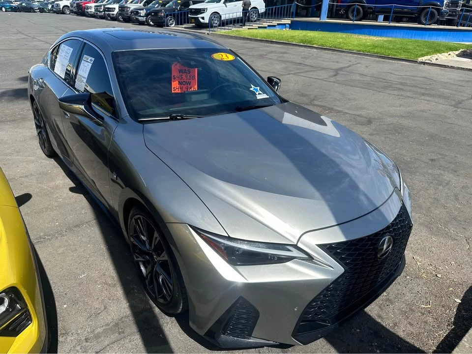 2023 Lexus IS 3rd Gen - Image 2 of 6