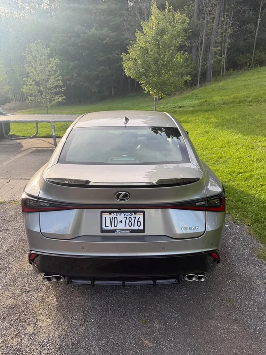 2023 Lexus IS 3rd Gen - Image 7 of 8