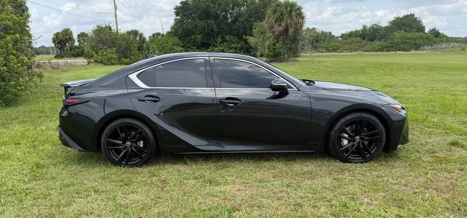 2023 Lexus IS 3rd Gen - Image 4 of 13