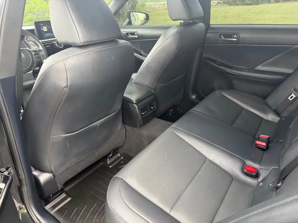 2023 Lexus IS 3rd Gen - Image 8 of 13