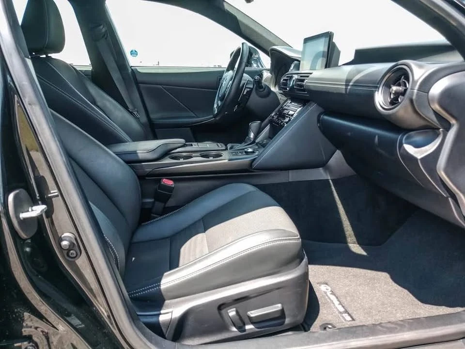 2023 Lexus IS 3rd Gen - Image 10 of 16