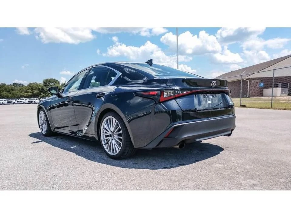 2023 Lexus IS 3rd Gen - Image 3 of 16