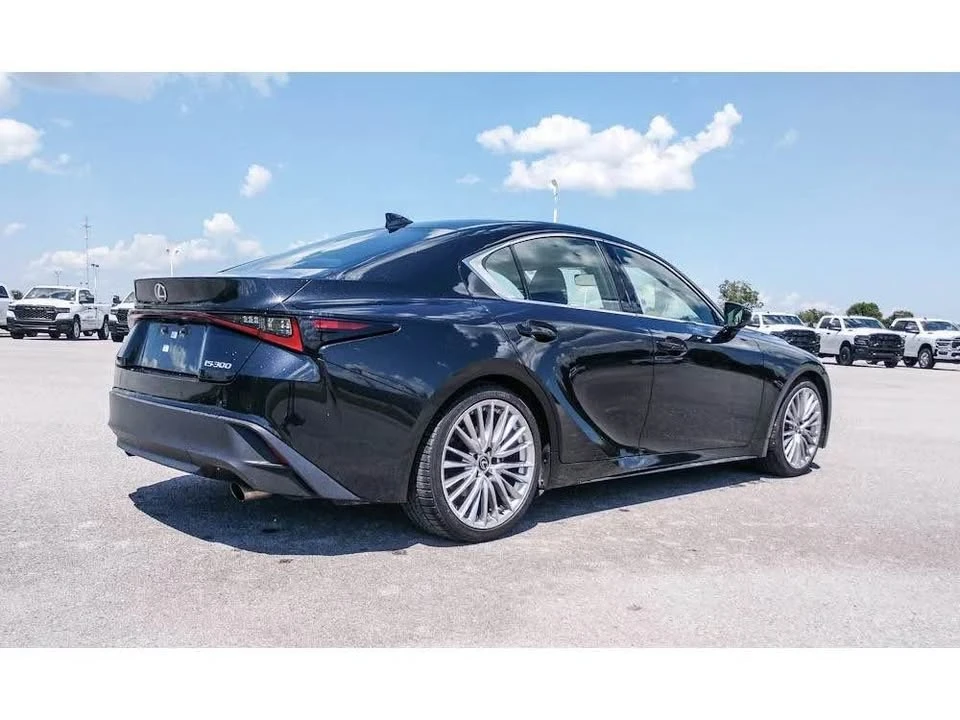 2023 Lexus IS 3rd Gen - Image 4 of 16
