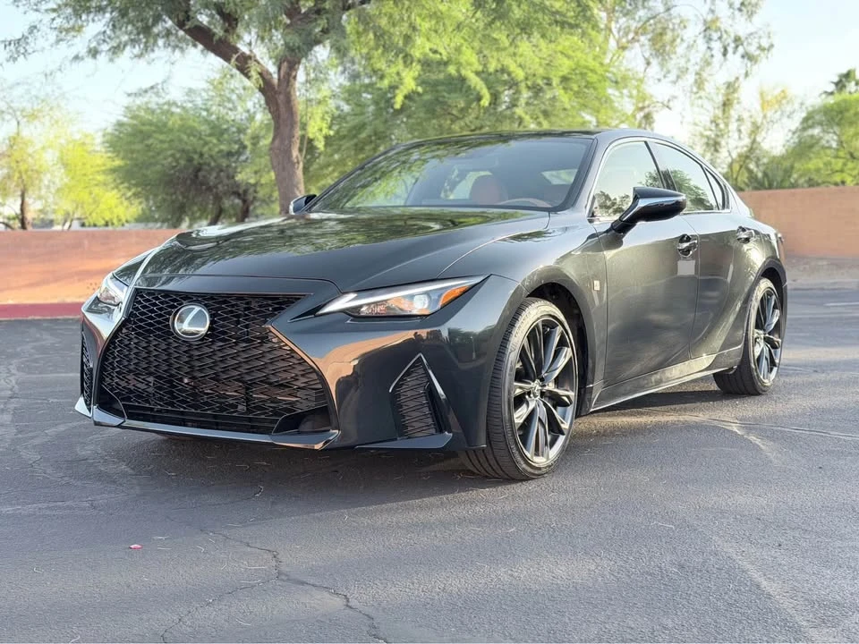 2023 Lexus IS 3rd Gen - Image 5 of 20