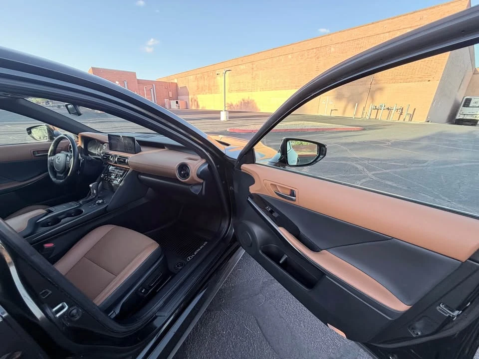 2023 Lexus IS 3rd Gen - Image 12 of 20