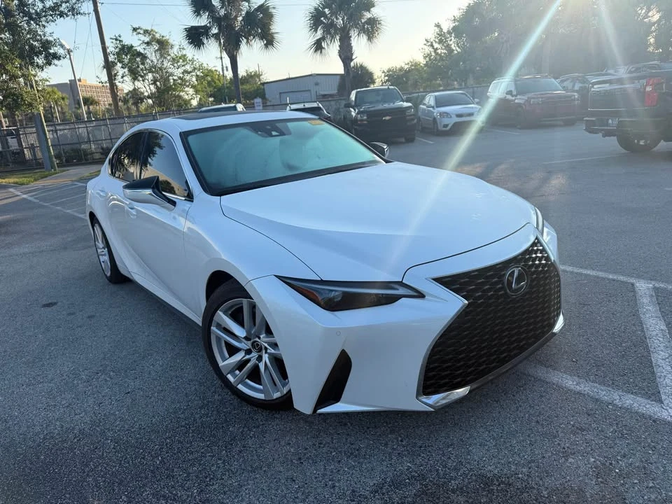 2023 Lexus IS 3rd Gen - Image 2 of 11