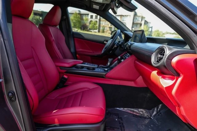 2023 Lexus IS 3rd Gen - Image 16 of 31