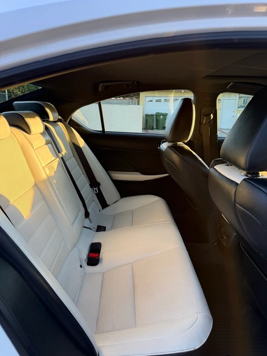 2023 Lexus IS 3rd Gen - Image 16 of 18