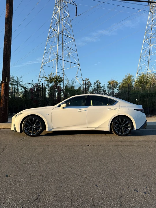 2023 Lexus IS 3rd Gen - Image 5 of 18