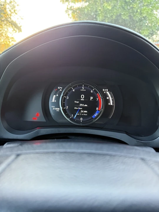 2023 Lexus IS 3rd Gen - Image 17 of 18