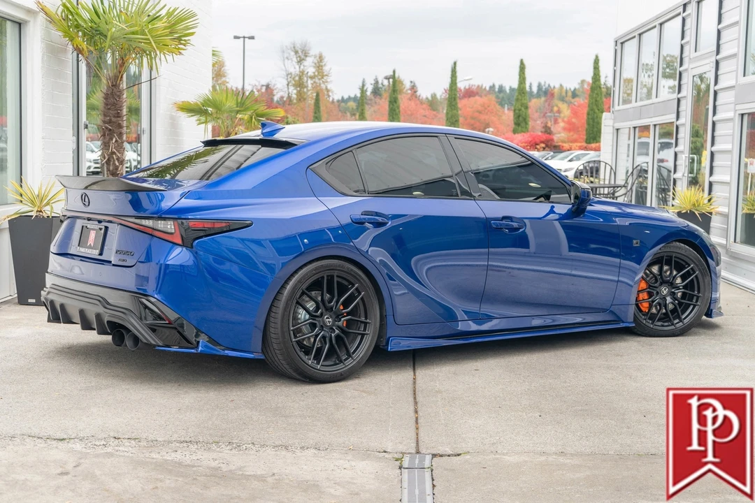 2023 Lexus IS 3rd Gen - Image 10 of 21