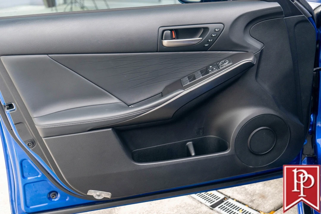2023 Lexus IS 3rd Gen - Image 13 of 21
