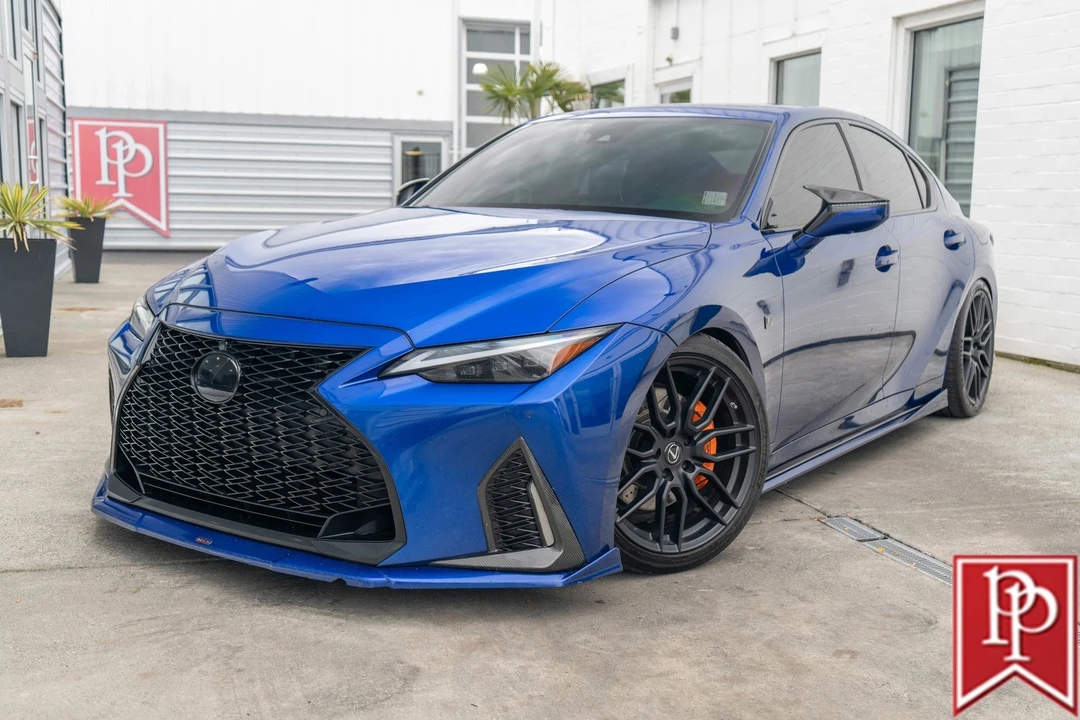 2023 Lexus IS 3rd Gen - Image 3 of 21
