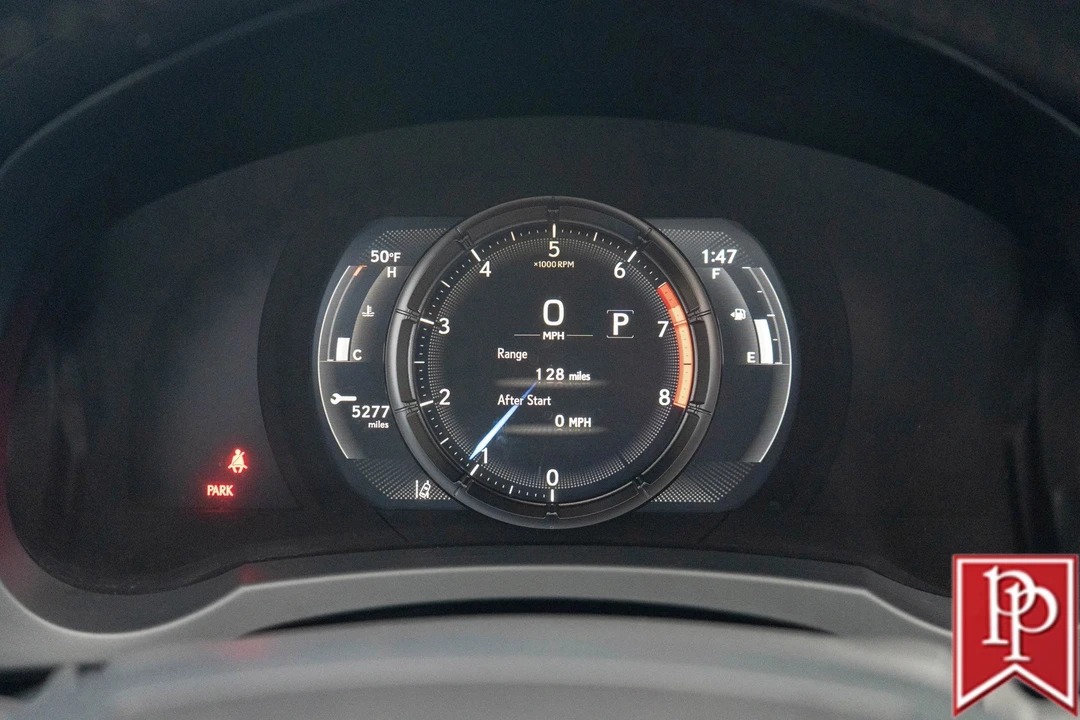 2023 Lexus IS 3rd Gen - Image 20 of 21