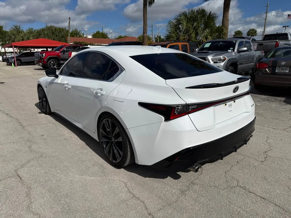 2023 Lexus IS 3rd Gen - Image 4 of 8