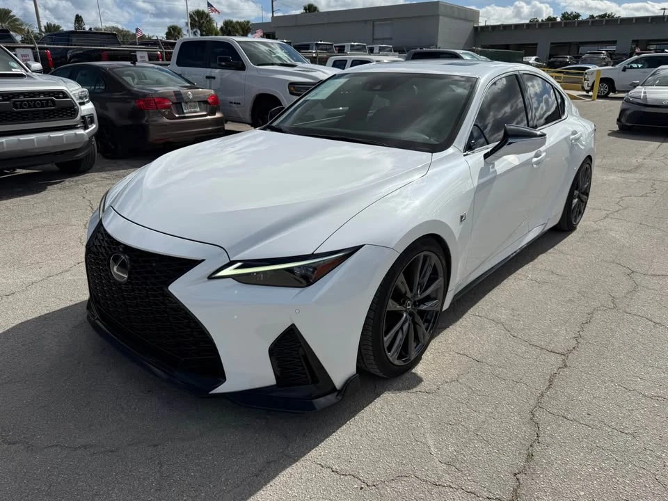 2023 Lexus IS 3rd Gen - Image 3 of 8