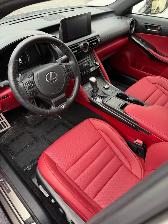 2023 Lexus IS 3rd Gen - Image 4 of 6