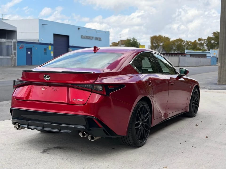 2023 Lexus IS 3rd Gen - Image 4 of 7