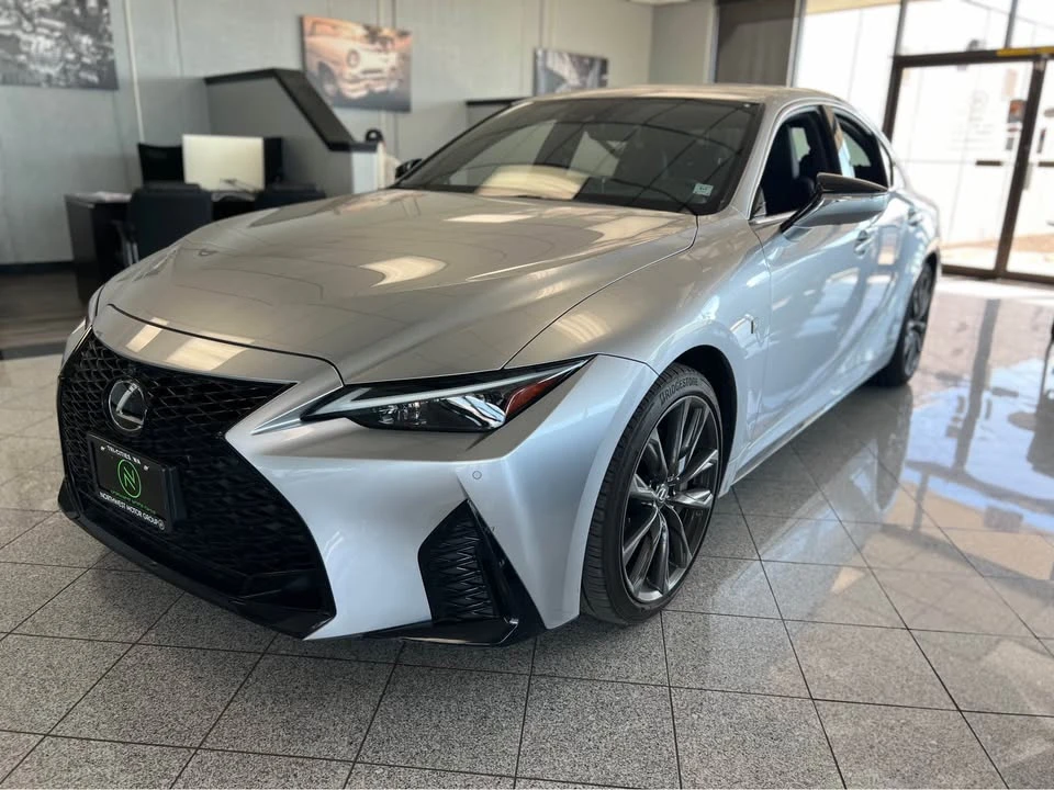 2023 Lexus IS 3rd Gen - Image 2 of 4