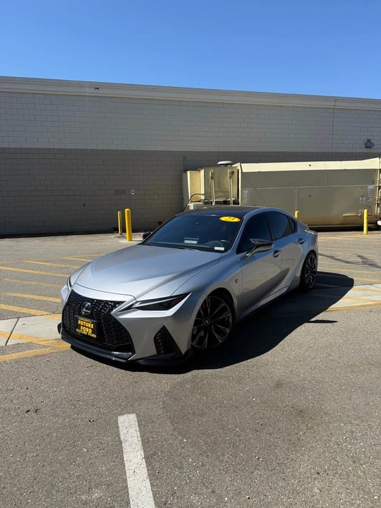 2023 Lexus IS 3rd Gen - Image 2 of 9
