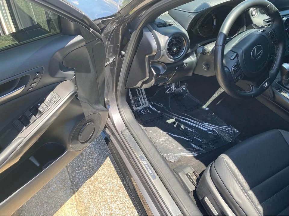 2023 Lexus IS 3rd Gen - Image 7 of 9