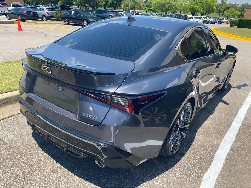2023 Lexus IS 3rd Gen - Image 5 of 9