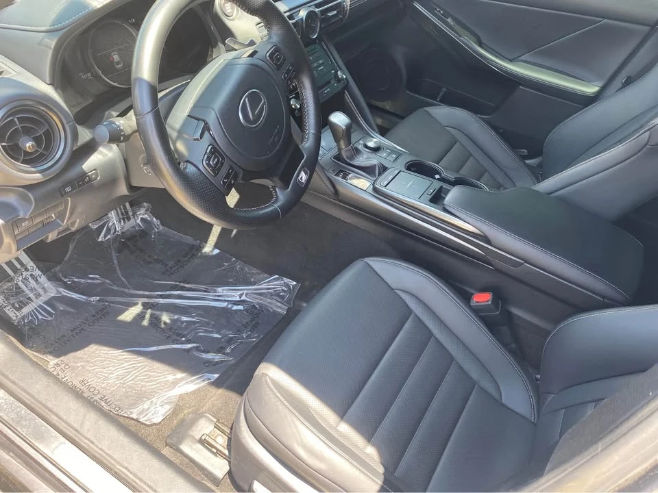 2023 Lexus IS 3rd Gen - Image 6 of 9