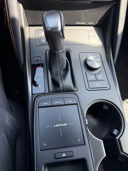 2023 Lexus IS 3rd Gen - Image 14 of 14