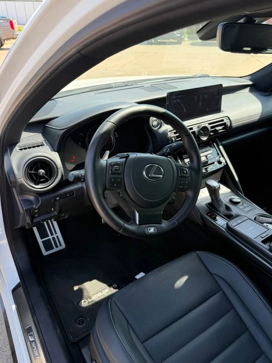 2023 Lexus IS 3rd Gen - Image 7 of 14