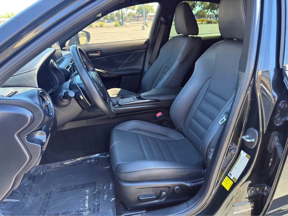 2023 Lexus IS 3rd Gen - Image 14 of 20