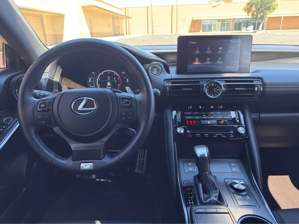 2023 Lexus IS 3rd Gen - Image 17 of 20