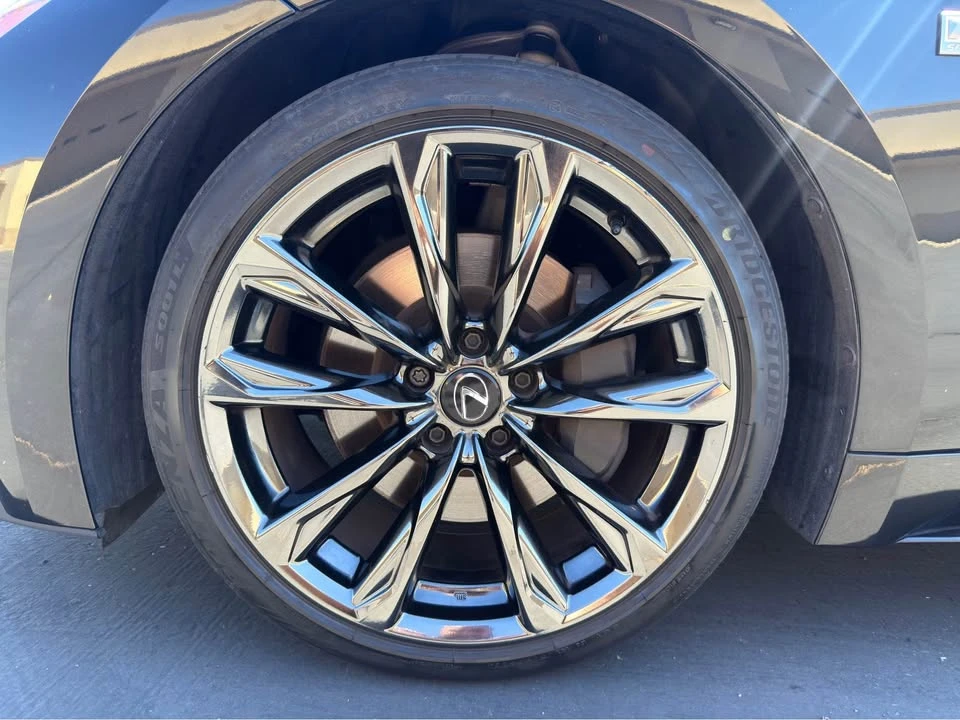 2023 Lexus IS 3rd Gen - Image 10 of 20