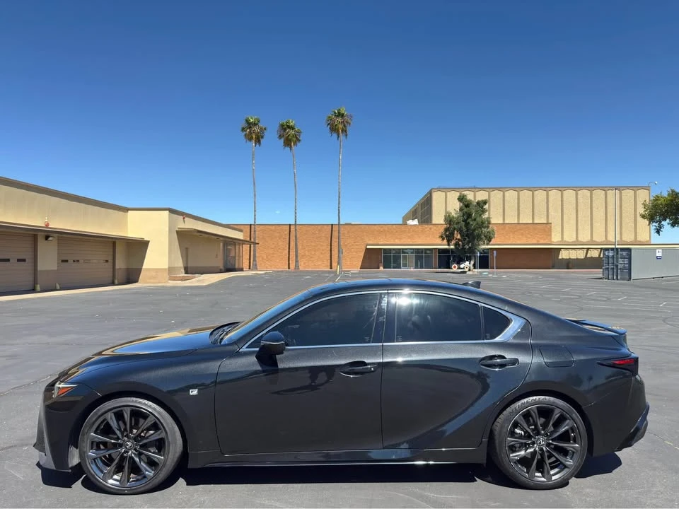 2023 Lexus IS 3rd Gen - Image 4 of 20