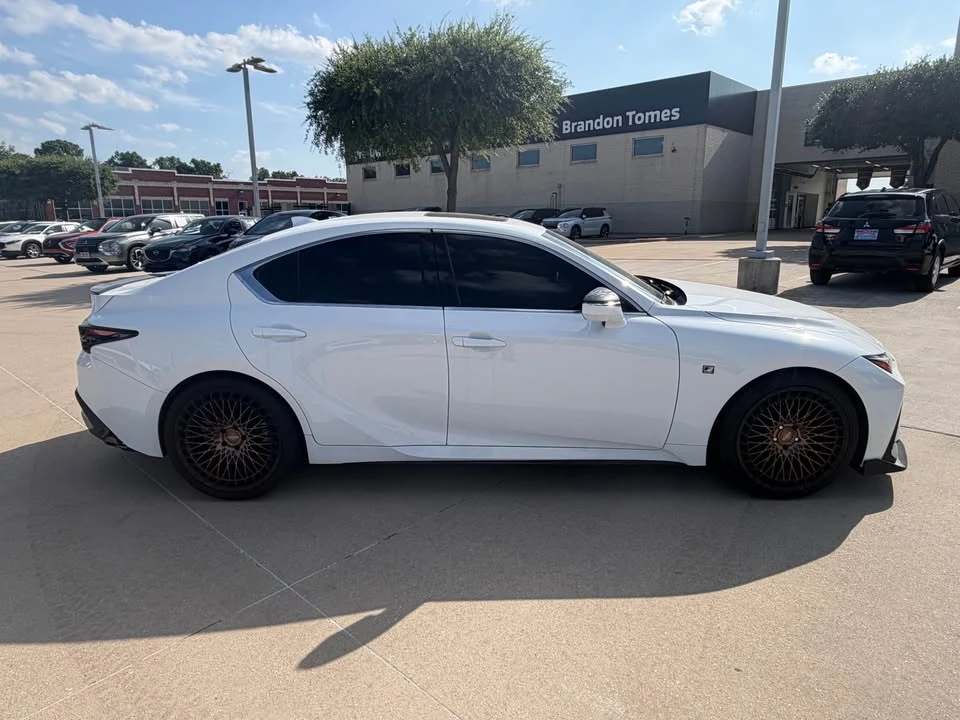 2023 Lexus IS 3rd Gen - Image 2 of 9