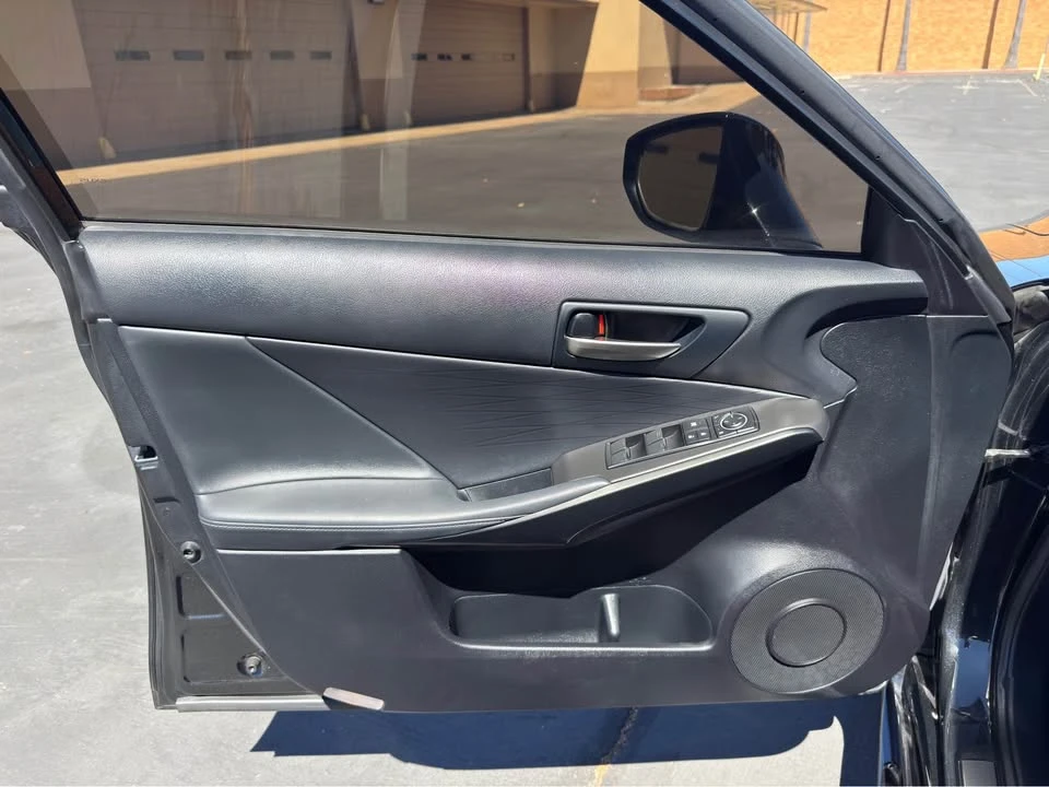 2023 Lexus IS 3rd Gen - Image 13 of 20