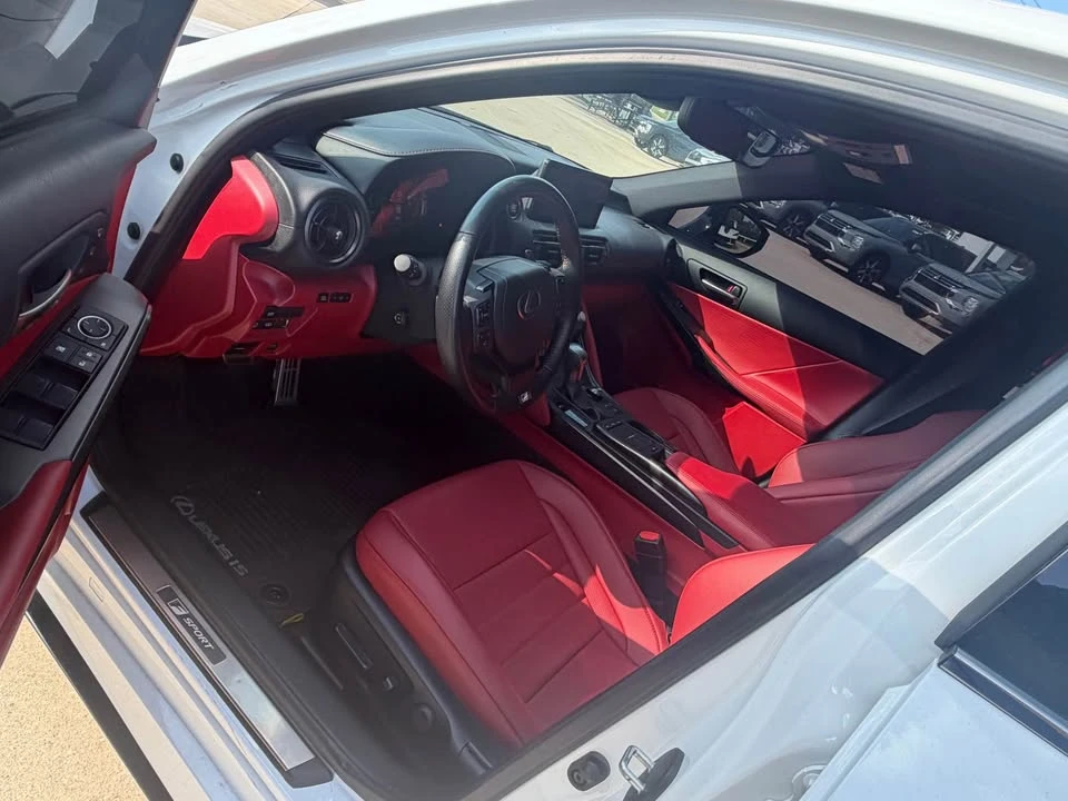 2023 Lexus IS 3rd Gen - Image 6 of 9