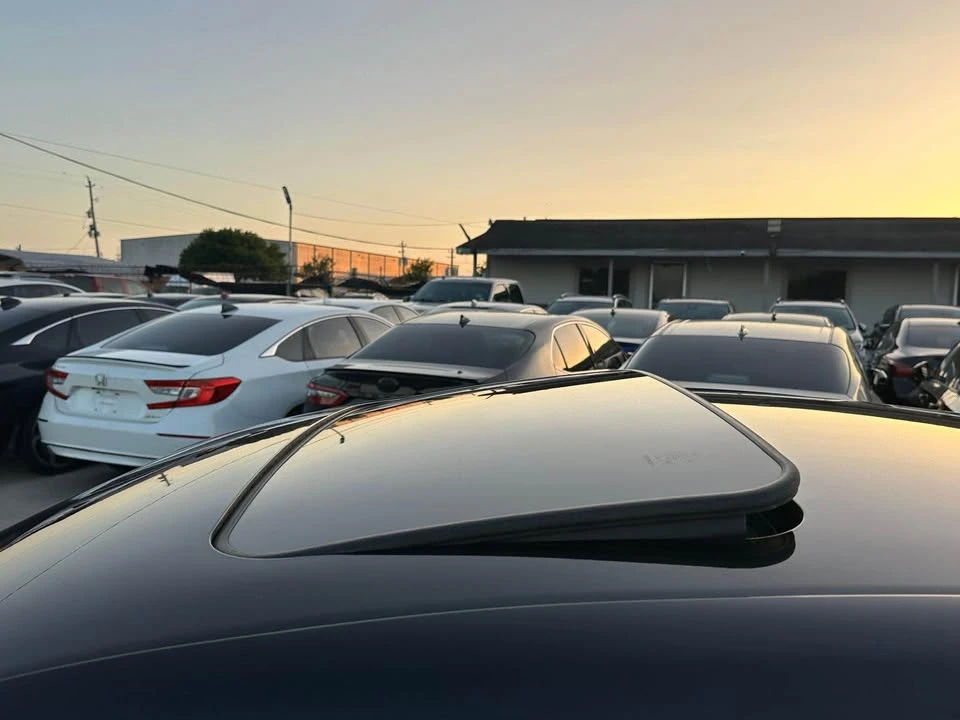 2023 Lexus IS 3rd Gen - Image 8 of 20