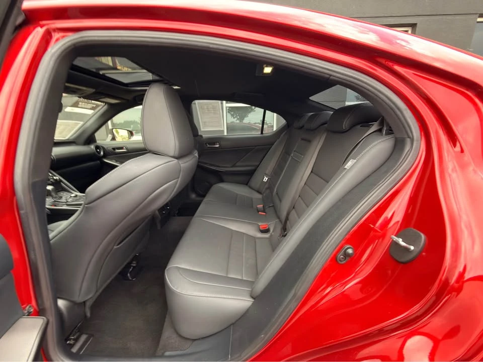 2023 Lexus IS 3rd Gen - Image 18 of 20