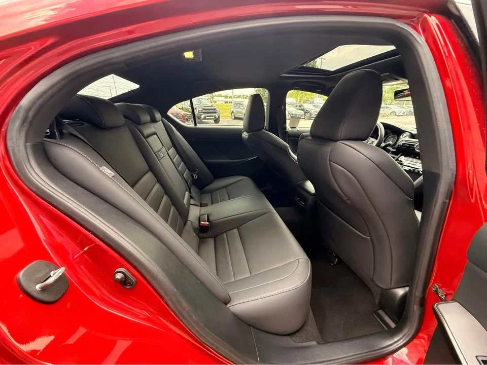 2023 Lexus IS 3rd Gen - Image 19 of 20