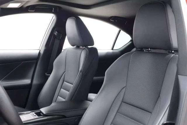 2023 Lexus IS 3rd Gen - Image 17 of 21