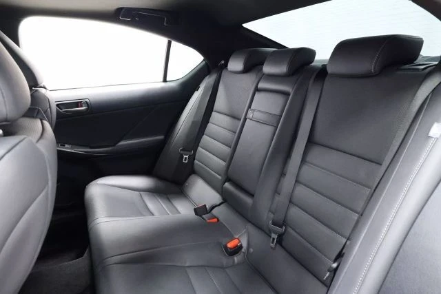 2023 Lexus IS 3rd Gen - Image 3 of 12