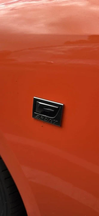 2023 Lexus IS 3rd Gen - Image 19 of 20