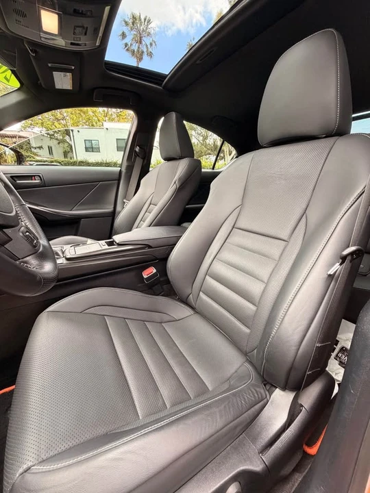 2023 Lexus IS 3rd Gen - Image 10 of 20