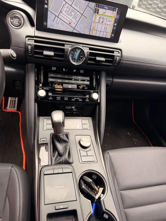 2023 Lexus IS 3rd Gen - Image 12 of 20