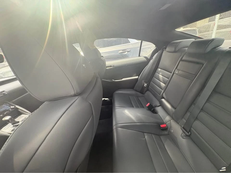 2023 Lexus IS 3rd Gen - Image 4 of 6