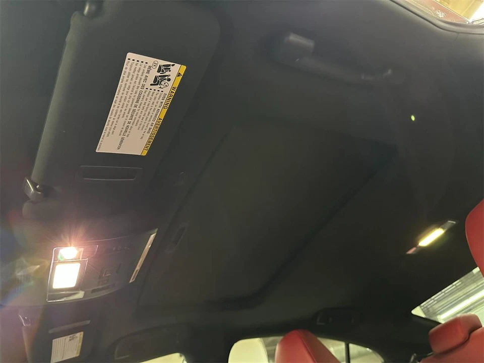 2023 Lexus IS 3rd Gen - Image 27 of 31