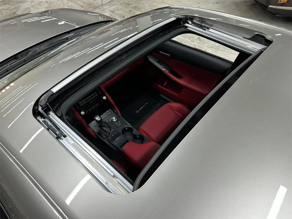 2023 Lexus IS 3rd Gen - Image 11 of 31