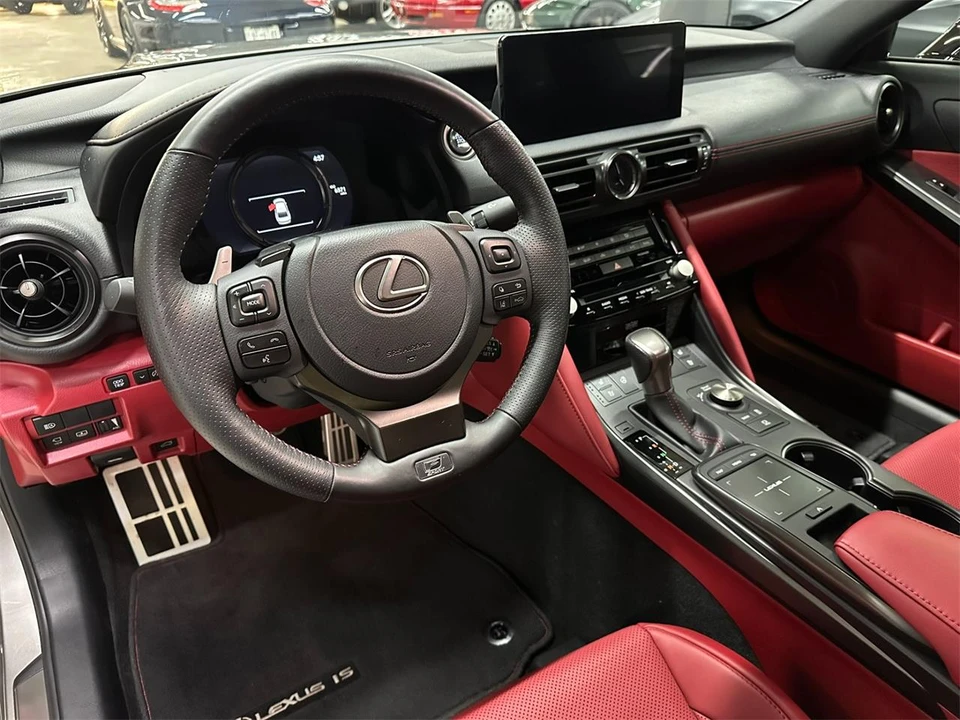 2023 Lexus IS 3rd Gen - Image 16 of 31